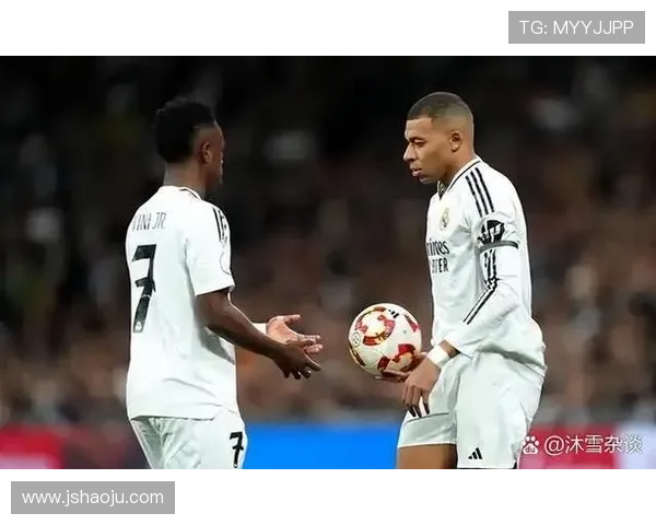 英超赛季重燃战火 曼联切尔西热刺争冠形势激烈